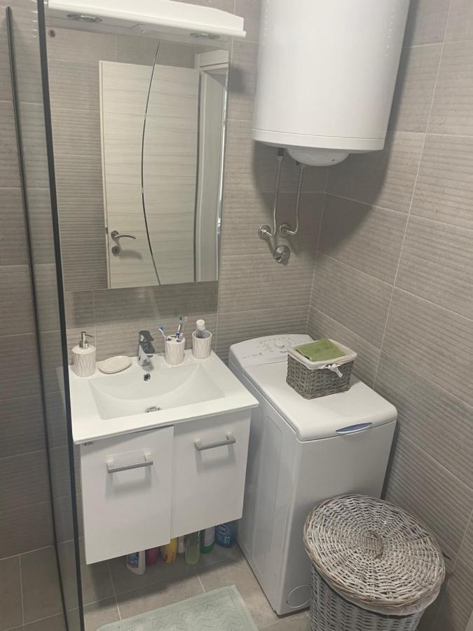 Studio Apartman Happy Home Тиват Екстер'єр фото